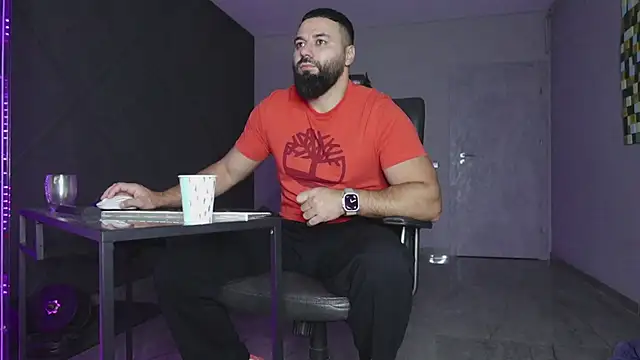 mattmasterss online show from November 26, 3:42 am