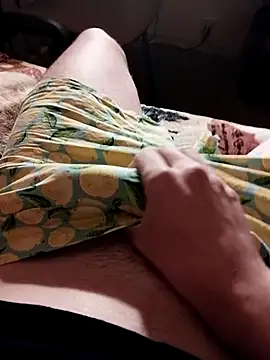 Snapshot of alejandrololo chatting on October 18, 8:36 pm alejandrololo online show from October 18, 8:36 pm