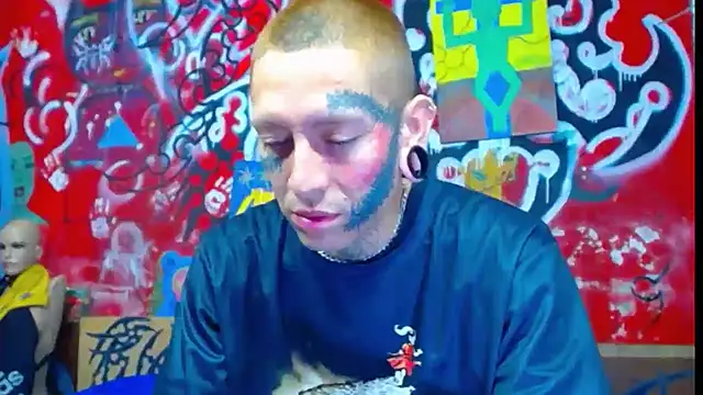 deivid estrada online show from October 15, 3:41 pm