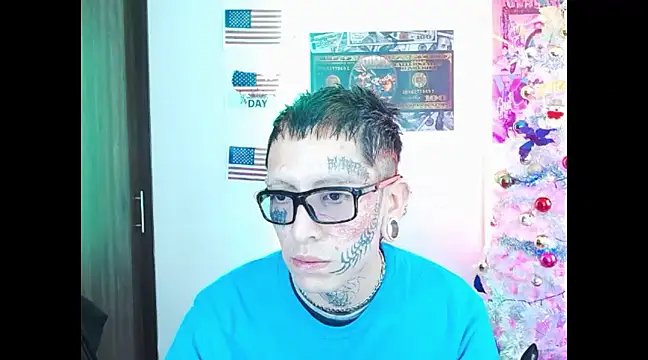 deivid estrada online show from December 11, 3:33 pm