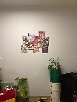 Eric246 online show from April 1, 1:41 pm