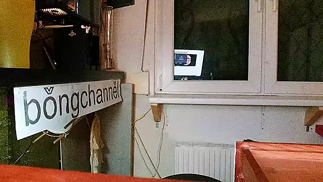 Snapshot of BongChannel chatting on January 24, 7:07 pm BongChannel online show from January 24, 7:07 pm