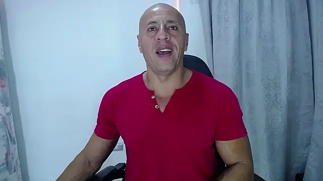 Jordan Gomez  online show from December 16, 10:18 am