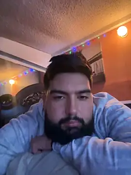 bigdickgio6923 online show from November 12, 5:24 am