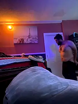 Snapshot of bigdickgio6923 chatting on September 23, 4:45 am bigdickgio6923 online show from September 23, 4:45 am