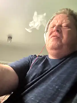 jrsexy83 online show from April 16, 12:05 pm