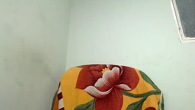 isaaclatino online show from July 2, 12:42 am