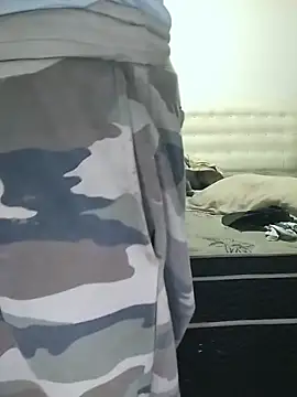 pikalindaxx online show from February 5, 6:15 pm