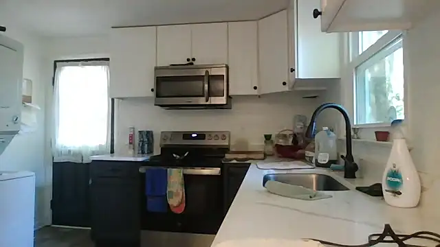 keiferkriss online show from September 9, 4:28 pm