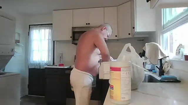 keiferkriss online show from October 1, 5:28 pm