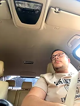 ionut9879 online show from September 11, 10:58 am