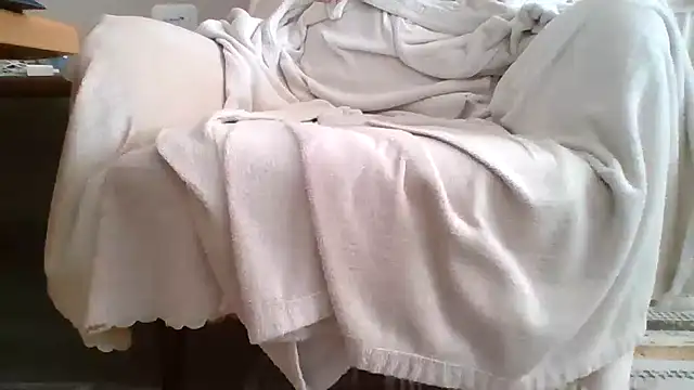 Mature fucker31 online show from January 6, 8:46 am