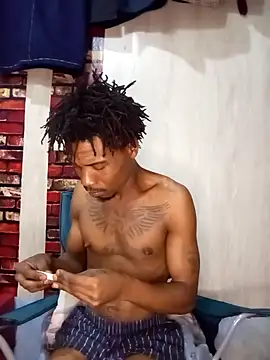 Snapshot of TaurusBallz chatting on October 7, 10:14 pm TaurusBallz online show from October 7, 10:14 pm