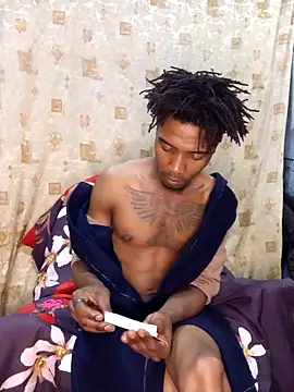 Snapshot of TaurusBallz chatting on September 25, 7:35 pm TaurusBallz online show from September 25, 7:35 pm