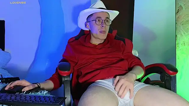 Elian Cooper online show from January 7, 12:59 am