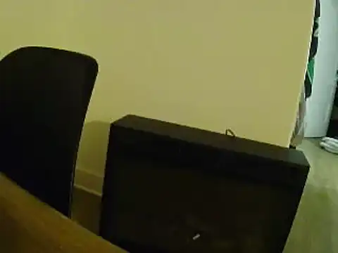 Snapshot of L0cKyseven77 chatting on February 20, 12:41 am L0cKyseven77 online show from February 20, 12:41 am