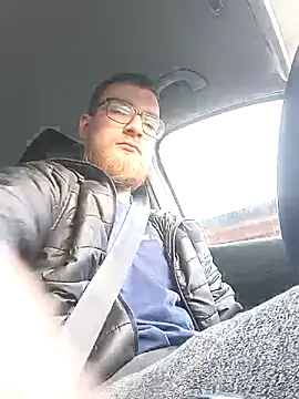 Sweet bear69 online show from December 14, 12:23 pm