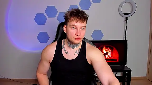 Chris Tyson online show from February 14, 8:20 am