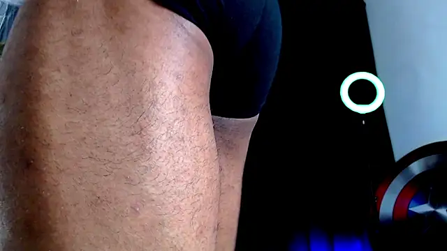 Antonywebb94 online show from December 14, 10:06 pm