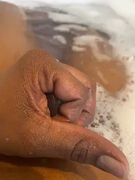 Nash694u online show from April 19, 4:39 pm