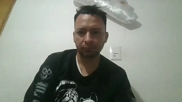 angeljz4 online show from March 9, 6:07 am