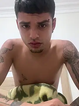 Darylpollalarga online show from May 29, 10:53 pm