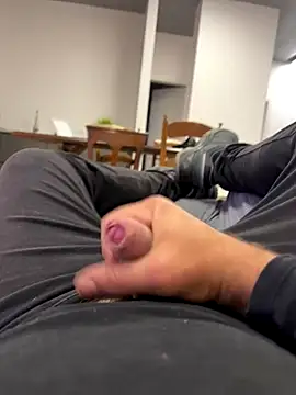 Angeloggaa online show from November 4, 3:46 pm