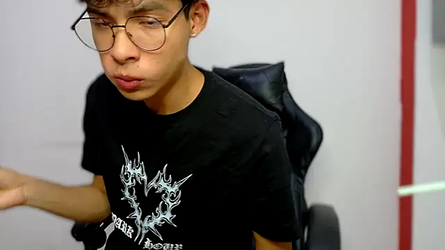 Jacotnk online show from March 22, 5:17 am