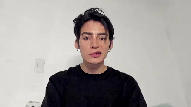 sebas rose online show from December 30, 12:11 am