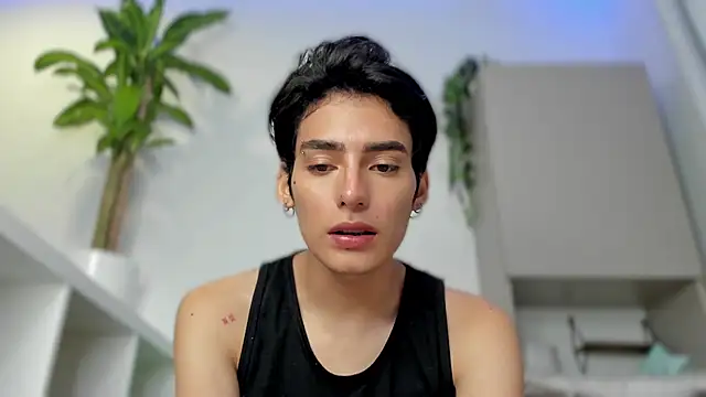 sebas rose online show from January 6, 10:37 pm