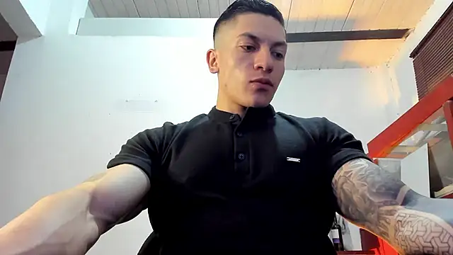 aquiles 51 online show from November 7, 8:45 pm