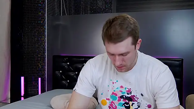 EthanPinkman online show from September 16, 4:35 am