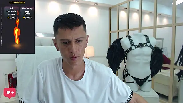 andy dwels777 online show from February 9, 8:02 pm