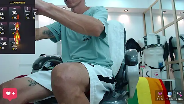 andy dwels777 online show from February 11, 10:28 pm