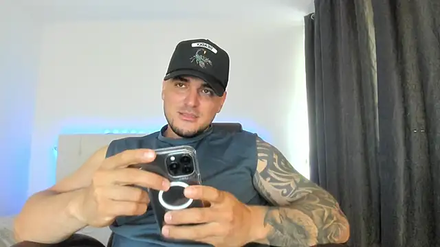 Teilor Creed online show from March 27, 8:54 pm