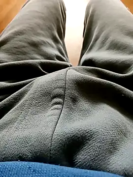 NudeYogaBoy online show from March 16, 2:44 pm