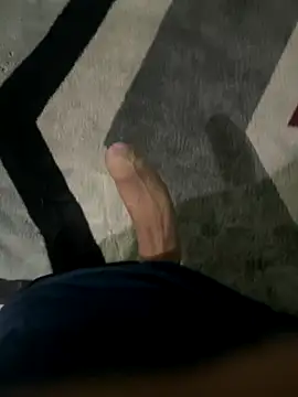 Snapshot of noovin20cm chatting on October 24, 6:31 pm noovin20cm online show from October 24, 6:31 pm