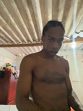 Larry-n-clouds online show from June 15, 9:40 pm