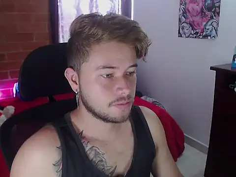 JOHANLEON1 online show from October 28, 1:13 pm