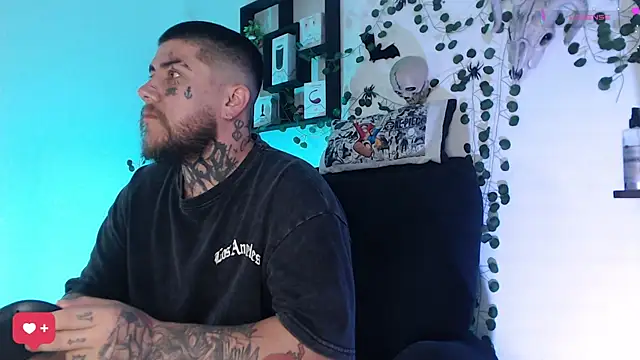 Ash gusbig online show from December 4, 1:25 am