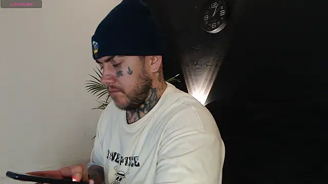 Ash gusbig online show from February 6, 3:06 am