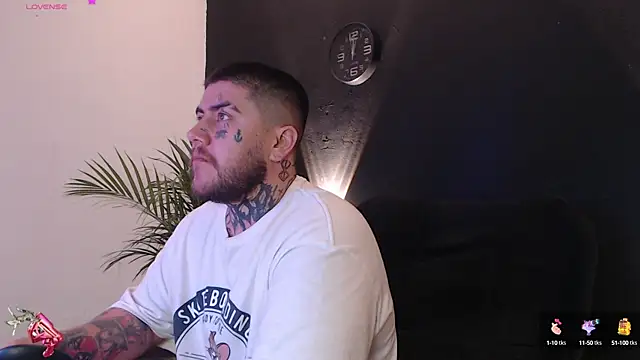 Ash gusbig online show from February 20, 3:12 am