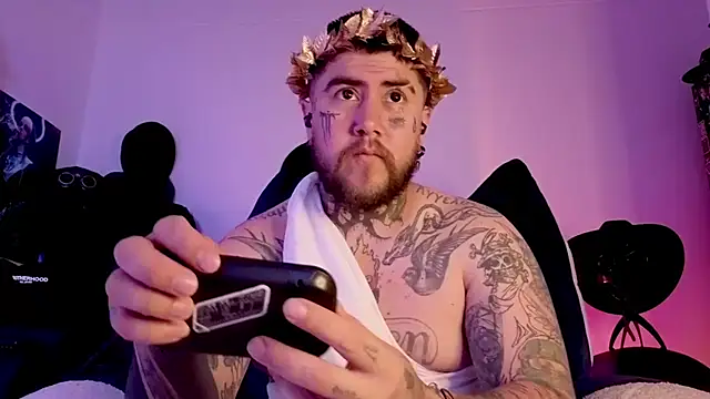 Ash gusbig online show from February 15, 12:28 am