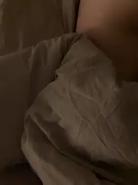 CoupleHot X online show from February 18, 9:34 pm