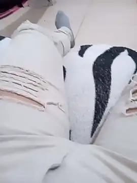 maikinhopL online show from January 28, 11:50 pm