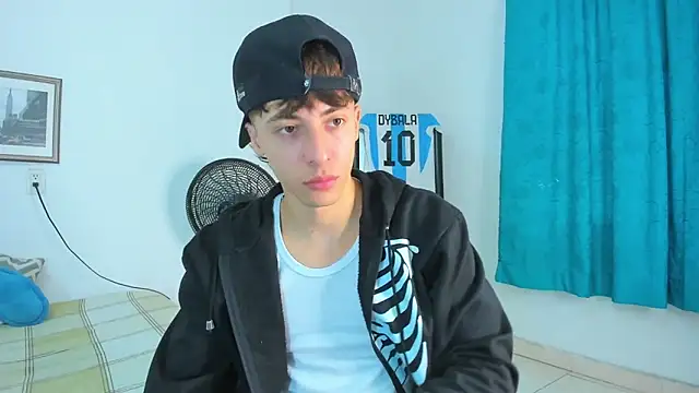 AlessandroDybala online show from March 13, 1:08 pm