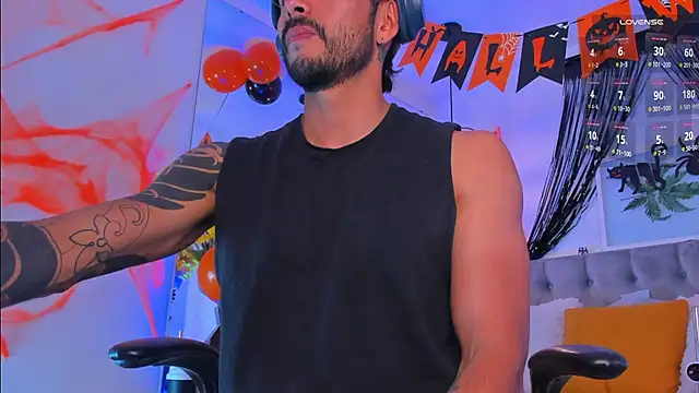 Tom cooper  online show from October 15, 1:19 pm