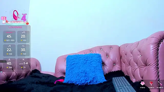 Snapshot of JeanRam18 chatting on September 9, 7:46 pm JeanRam18 online show from September 9, 7:46 pm