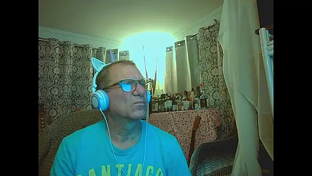 coryassman online show from July 11, 8:49 am