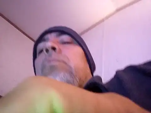 Snapshot of Xoc8_ chatting on September 28, 2:15 pm Xoc8  online show from September 28, 2:15 pm